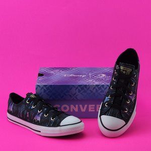 Converse  Frozen 2 Youth Size 3 NWB